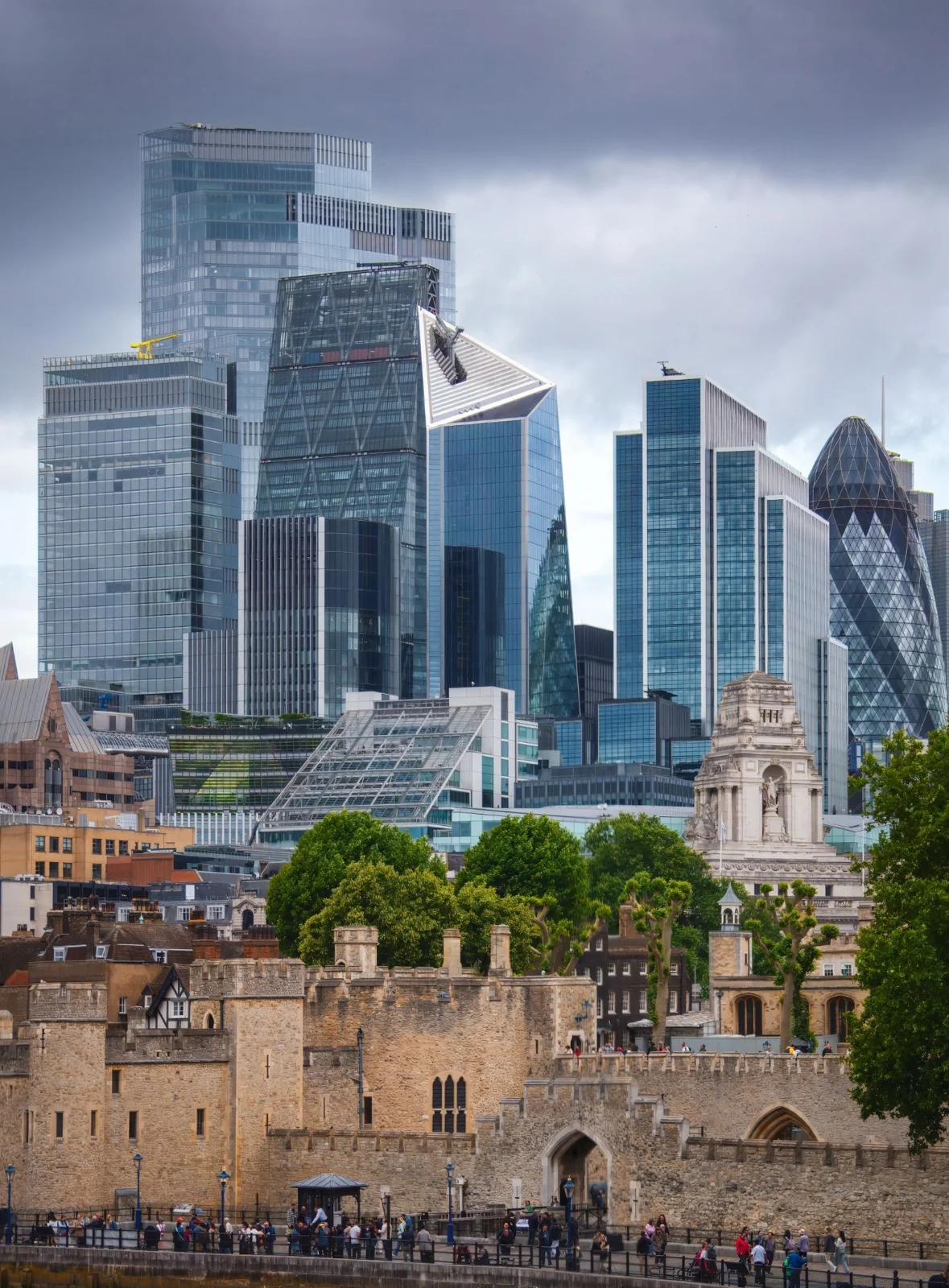 London, United Kingdom skyline